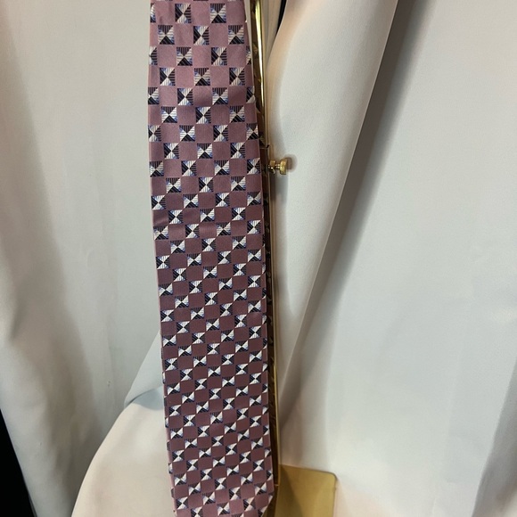 Roberto Villini Silk Pink  and Black Geometric Textured Tie - Picture 1 of 6